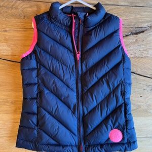 GAP. Size Small. Light puffer vest